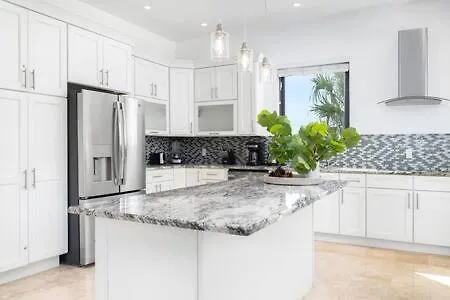 Private Pool Villa, Long Bay Beach With Vip Extras 0*,